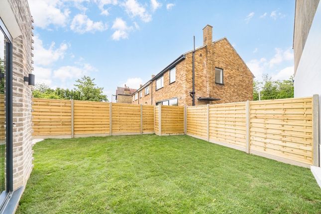 28, Romeyn Road, London photo 4