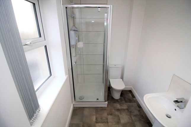 38, Briars Lane, Doncaster photo 4