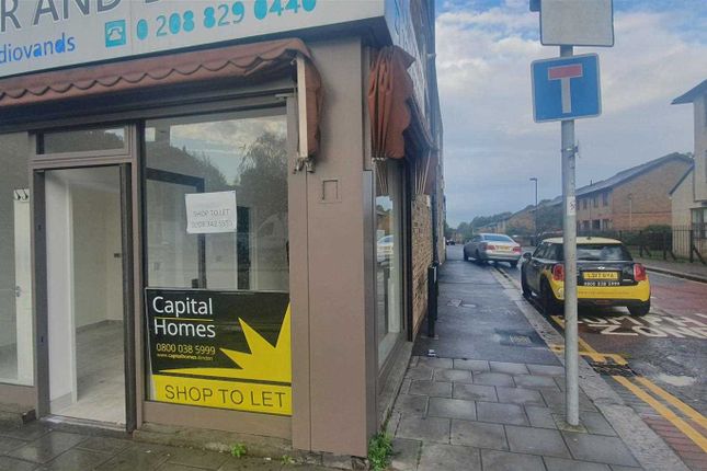 Retail premises to let in High Road, London