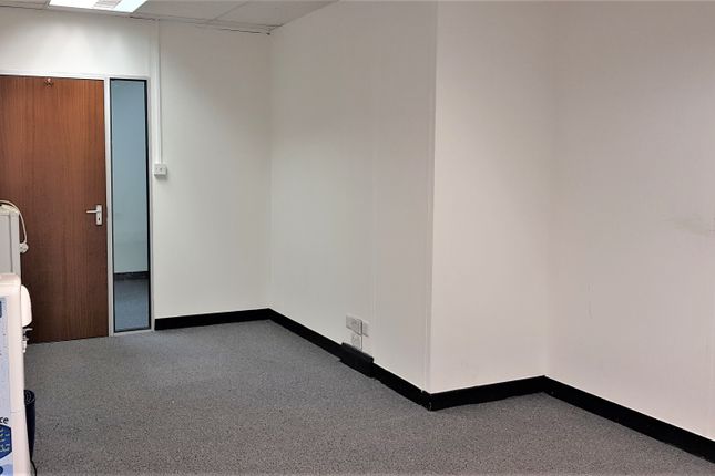 Office to let in Balfour House, High Road, North Finchley