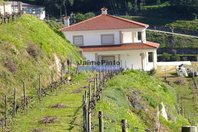 Villa for sale in House, 4 Bedrooms, In Iconic Landscape, Ancede E Ribadouro, Baião, Porto, Norte, Portugal