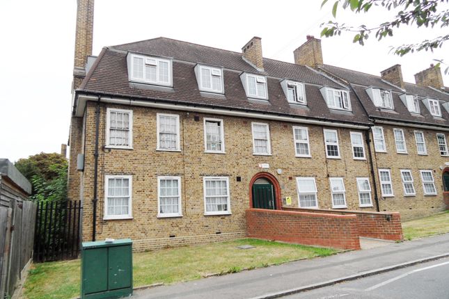 Thumbnail Flat for sale in Wingrove Road, Catford