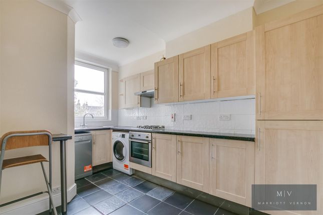 Flat 3, 26, Woodstock Road, Croydon photo 3