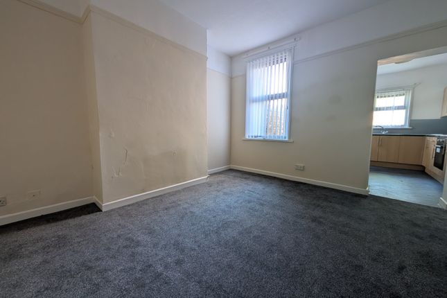 10, Hornby Boulevard, Liverpool photo 3