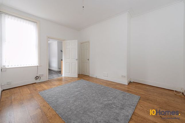 Flat for sale in Talbot Road, South Shields