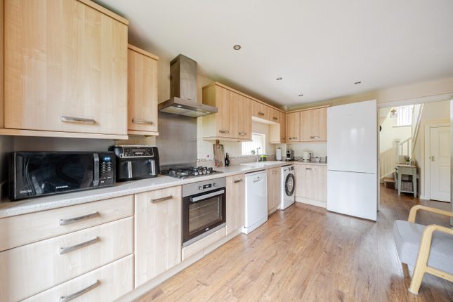 21, Harbin Close, Somerset photo 4