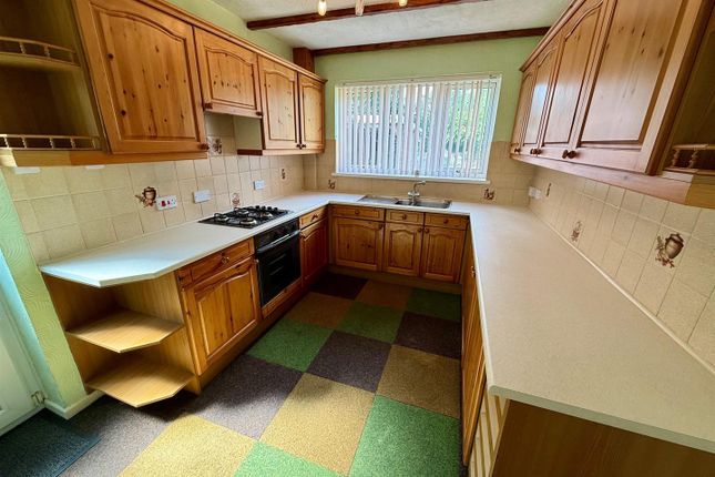 25, Westbrook Way, Wombourne photo 4