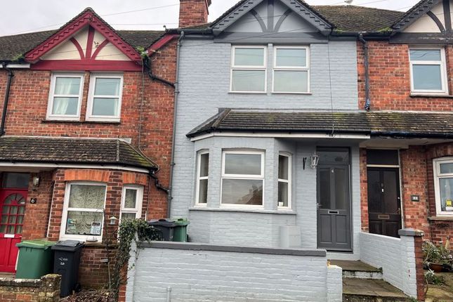 Thumbnail Terraced house to rent in Milton Road, Cowes