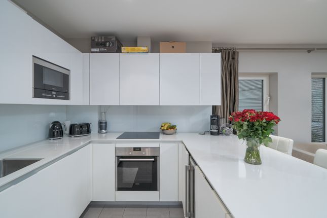 2, Flotilla House, Battersea Reach, Wandsworth photo 4