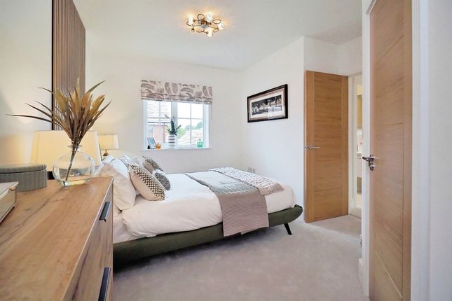 Plot 3, The Lyndleigh, Brockhills Lane, New Milton photo 3