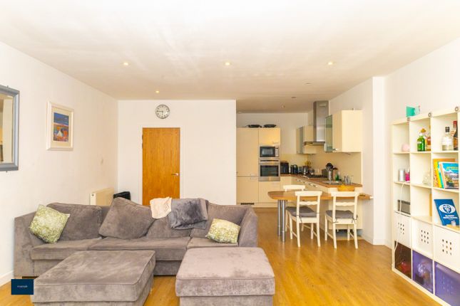 Flat 4/1 15 Castlebank Place Glasgow G11 6BJ, Glasgow photo 3