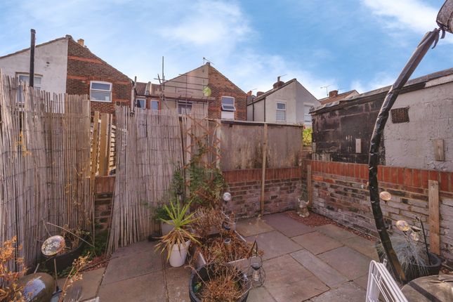 22, Dartmouth Road, Portsmouth photo 4