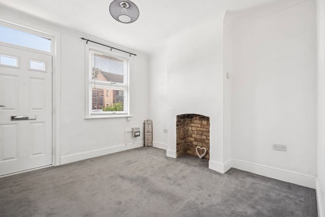 22, Church Lane, Rickmansworth photo 3