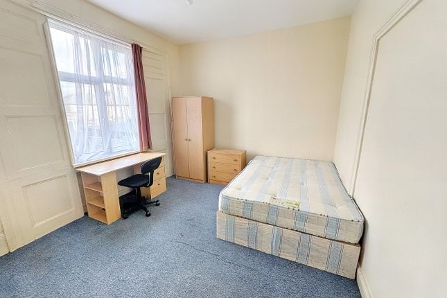 Property to rent in Chesterton Road, Plaistow