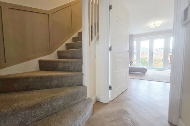 5, Dearne Hall Lane, Barnsley photo 2