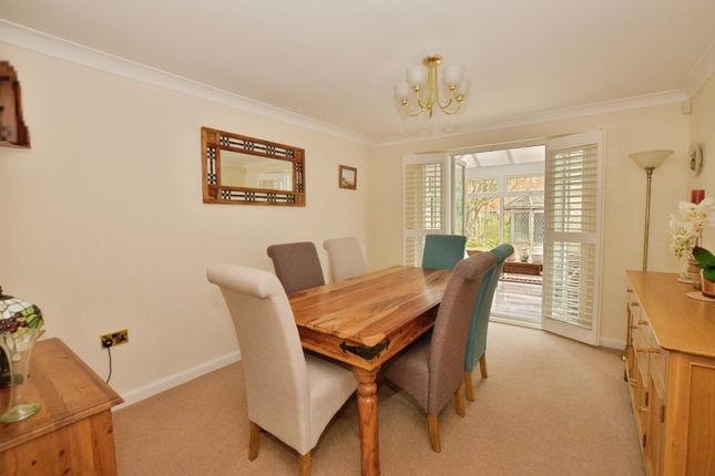 9, Holly Meadows, Kent photo 4