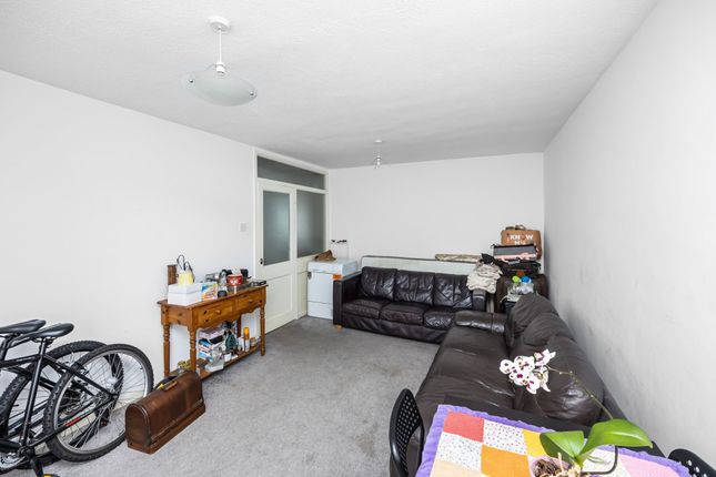 Flat for sale in Old London Road, Brighton
