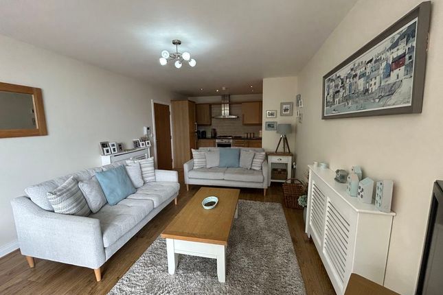 4 Marine View, Marine Road, Colwyn Bay photo 4