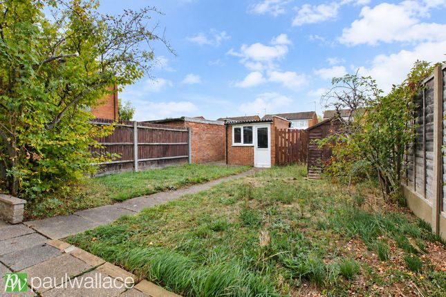 Molesworth, Hoddesdon photo 4
