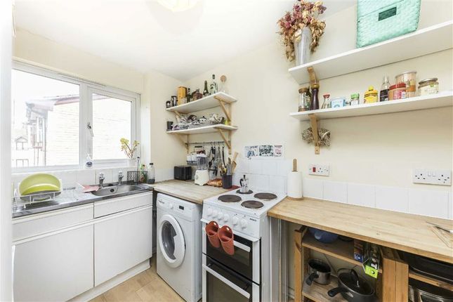 97, Baildon Street, London photo 2