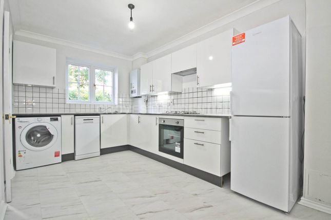 Archdale Place, New Malden photo 2