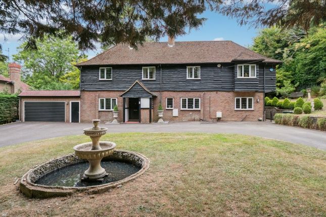 The Spinney, South Park Avenue, Rickmansworth photo 3