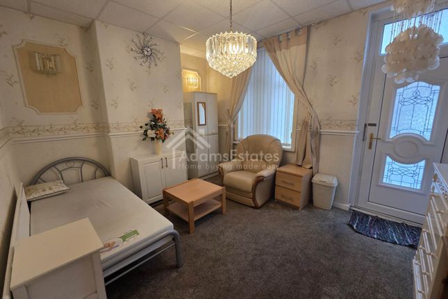 4, Carlton Terrace, Dewsbury photo 3