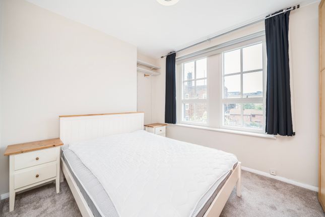 38, Wilmot Street, London photo 4