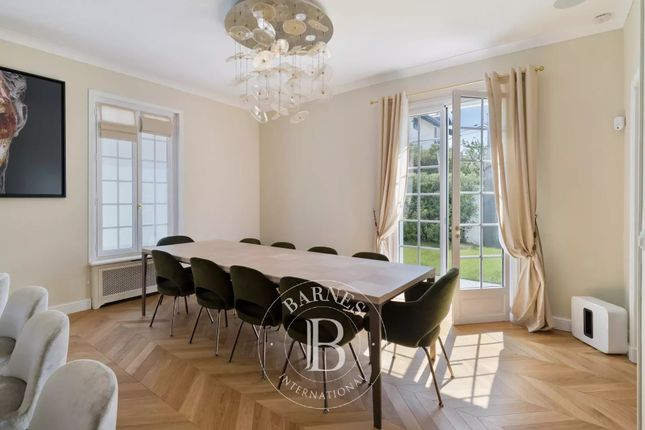 Detached house for sale in Biarritz, 64200, France
