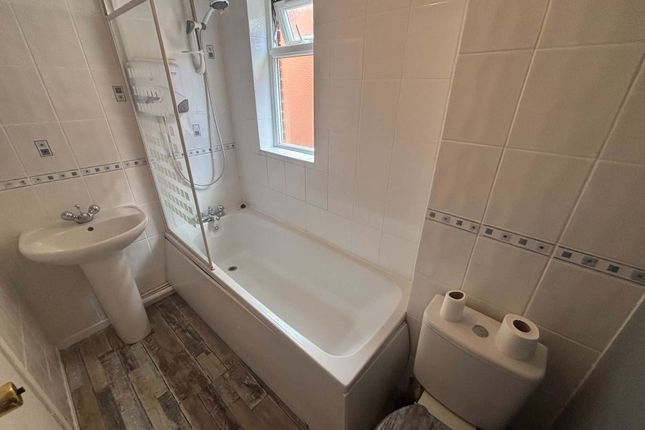 49, Blackdown Way, Thatcham photo 5