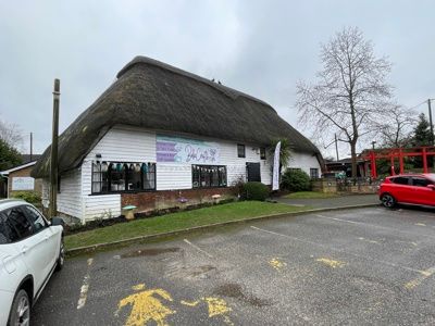 Thumbnail Retail premises to let in The Barn, Fairoak Garden Centre, Winchester Road, Fair Oak, Eastleigh, Hampshire