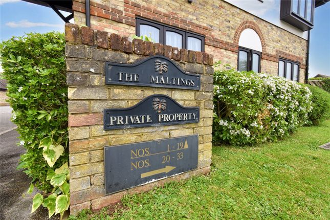 Flat for sale in The Maltings, Thatcham, Berkshire