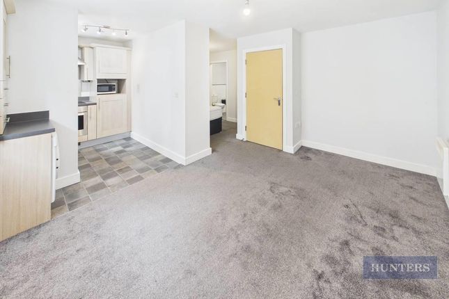 Castle Place, Flat 3, 117 High Street, Southampton photo 4