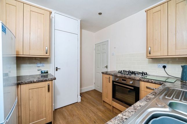 53, Wood Lane, Louth photo 4