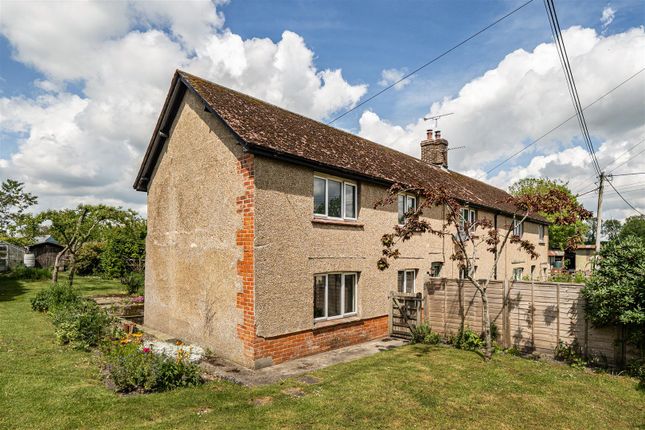 3-bed house on 4 Manor Farm Cottages, Wimborne, £375,000