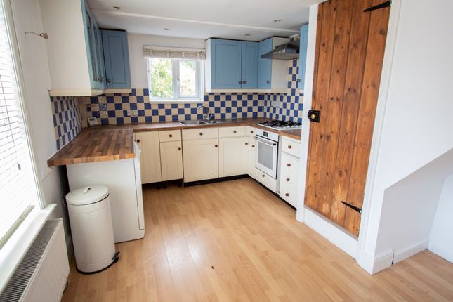 26 Sandhill Street, Ottery St Mary photo 3