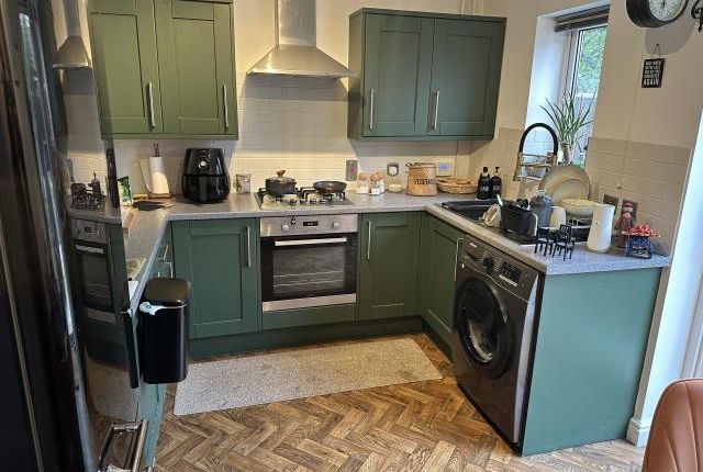 The Annex, 177, Merganser Drive, Bicester photo 3