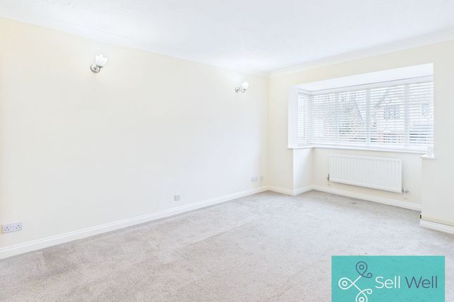 1, Mere Bank Close, Manchester photo 3