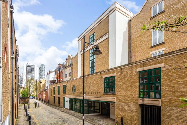Thumbnail Flat for sale in Cold Harbour, London