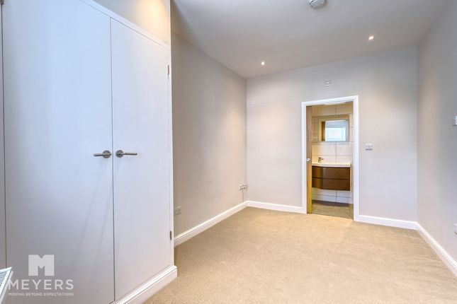 Flat Flat 5, 21, St. Catherines Road, Bournemouth photo 3