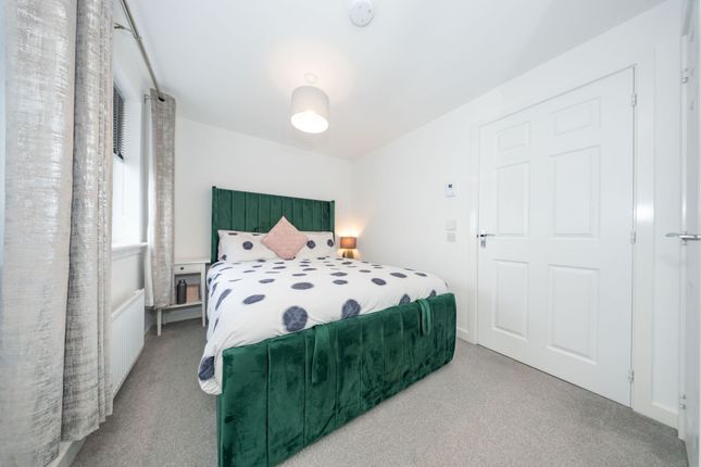 Comitis Road, West Calder photo 4
