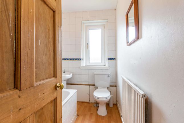 EH14 1SL, Edinburgh photo 5