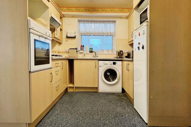 1, Ellingham Avenue, March photo 3