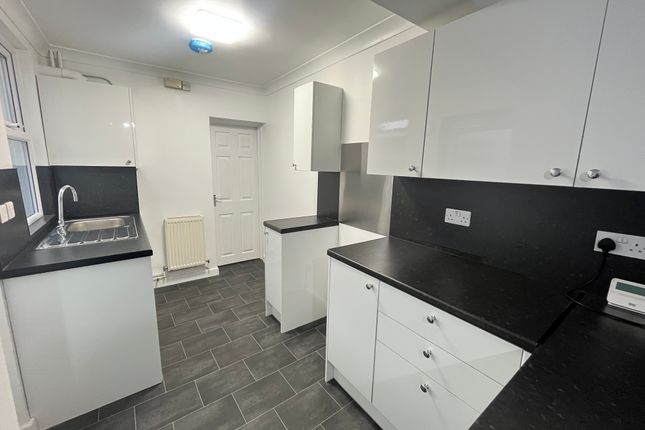 119, Gorleston Road, LOWESTOFT photo 5