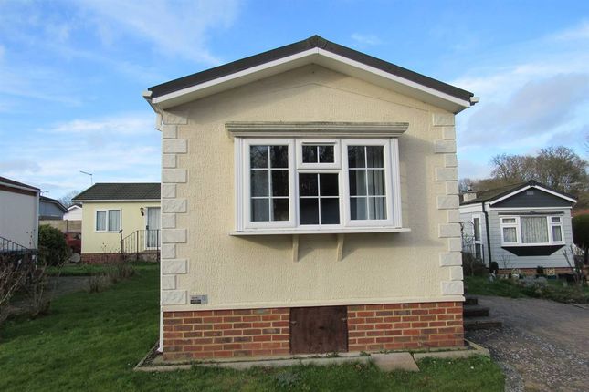 39 Dengrove Park, Shalloak Road, Canterbury photo 3