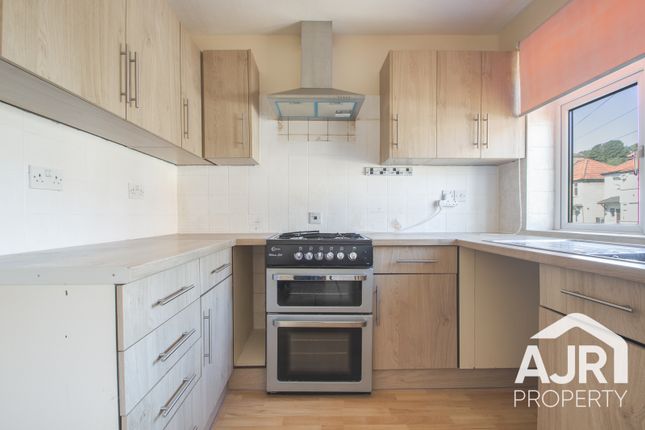 24 Keats House, Bexley Lane, Dartford photo 4