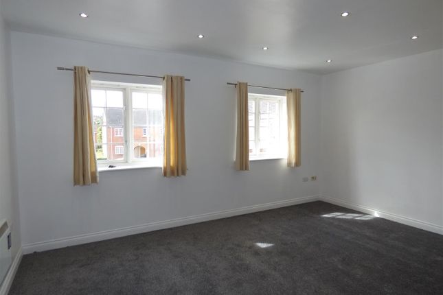 9A, Glover Road, Derby photo 2