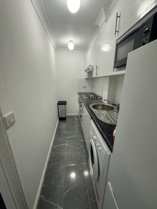 Flat to rent in Mannington Place, Bournemouth