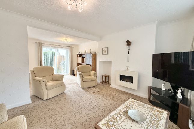 6, Alnwick Square, Sunderland photo 3