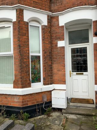 Thumbnail Flat to rent in Regent Street, Coventry